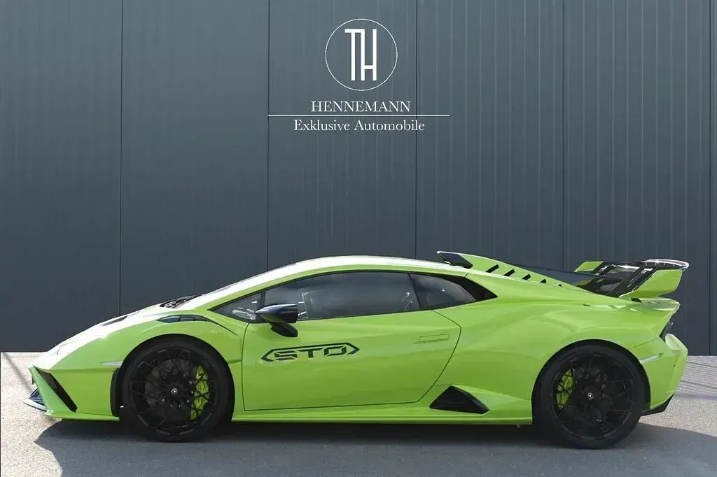 Gebraucht Lamborghini Huracán 640 PS (470 kW) 2024 Grau Coupé