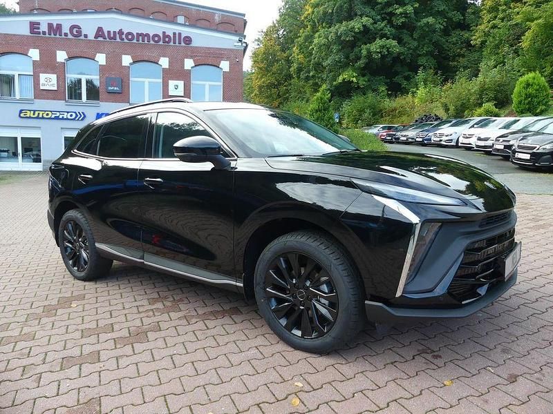 Neu DFSK Forthing 5 177 PS (130 kW) 2025 Schwarz SUV