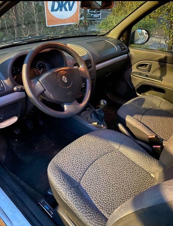 Gebraucht Renault Clio IV Expression 75 PS (55 kW) 2012 Weiß Kleinwagen