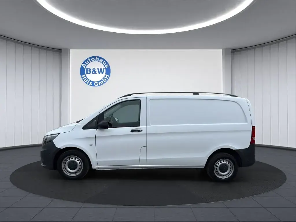Second-hand Mercedes Vito 96 CP (70 kW) 2016 Alb Van