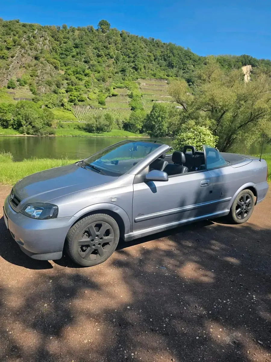 Gebraucht Opel Astra Cabriolet 125 PS (91 kW) 2005 Grau Cabrio