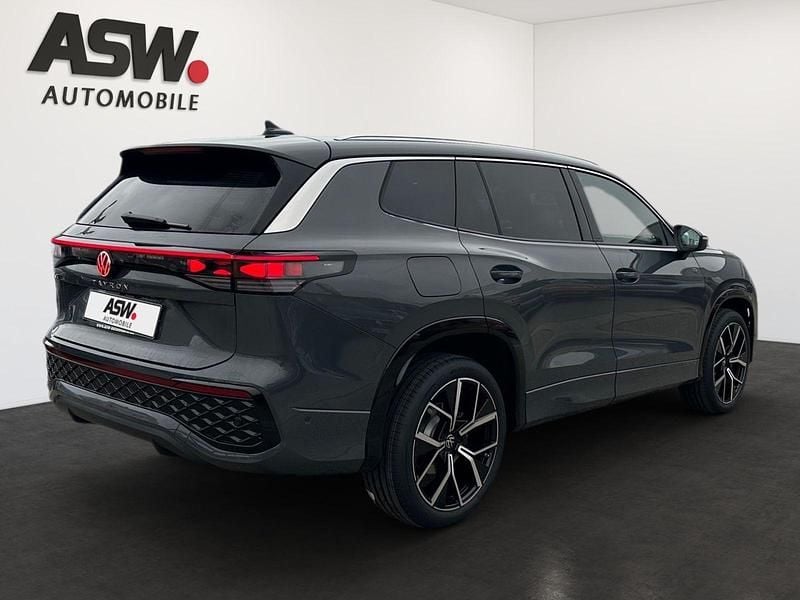 Neu VW Tayron R-line 193 PS (141 kW) 2025 Delfingrau metallic SUV