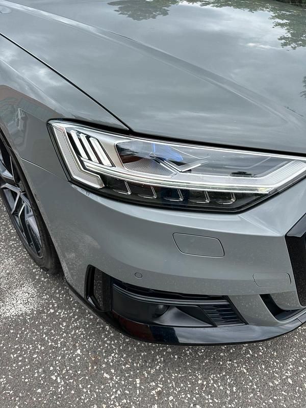 Second-hand Audi S8 587 CP (431 kW) 2020 Gri Berlinǎ