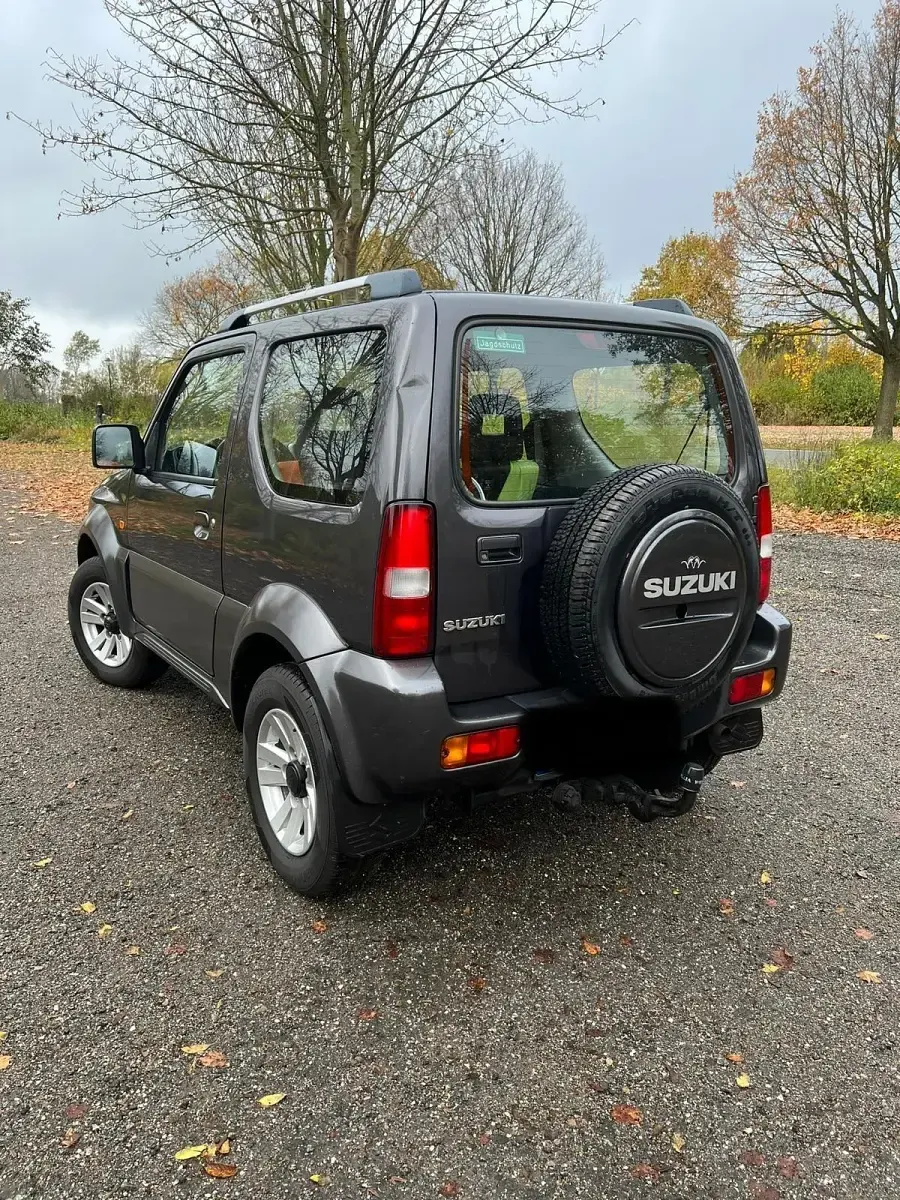Gebraucht Suzuki Jimny 86 PS (63 kW) 2012 Andere farben SUV
