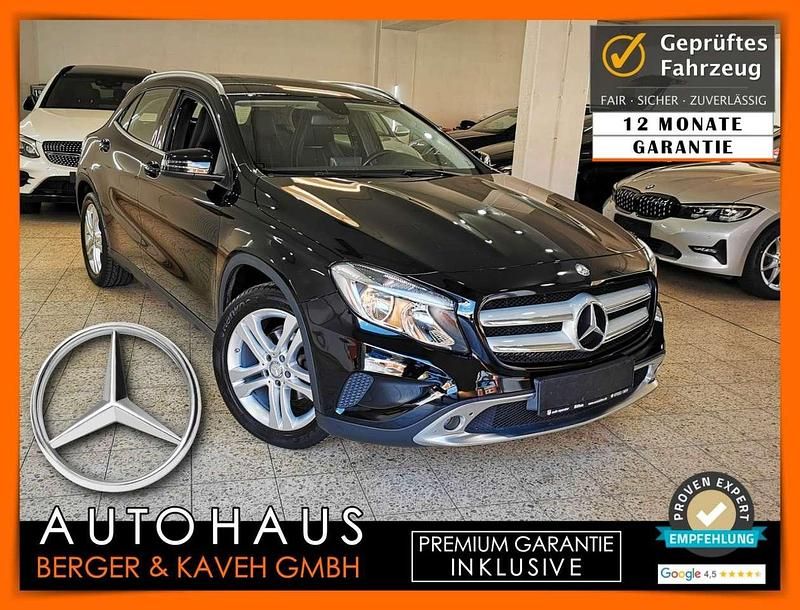 Schwarz Gebraucht 2015 Mercedes GLA220 SUV | 14.920 € (Fairer Preis) - Bild 1/3