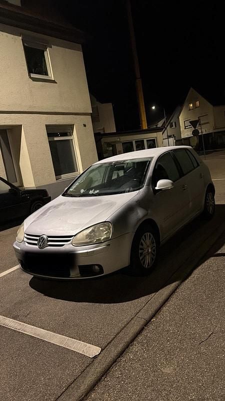 Gebraucht VW Golf V Edition 80 PS (58 kW) 2005 Silber Kleinwagen