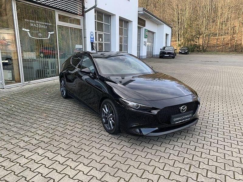 Gebraucht Mazda 3 Selection 122 PS (89 kW) 2021 Schwarz Limousine