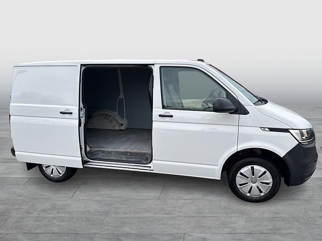 Gebraucht VW T6.1 110 PS (80 kW) 2023 Candyweiß Van