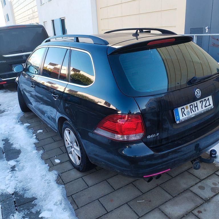 Schwarz Gebraucht 2011 VW Golf VI Comfortline Kleinwagen | 4.700 € (Fairer Preis) - Bild 1/4