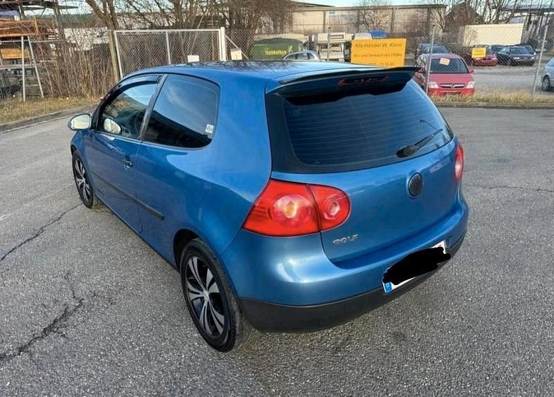 Blau Gebraucht 2004 VW Golf V Coupé | 1.670 € (Fairer Preis) - Bild 1/4