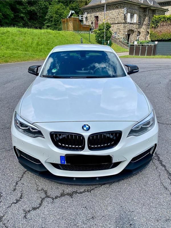 Gebraucht BMW M235 M Performance 326 PS (239 kW) 2014 Weiß Coupé