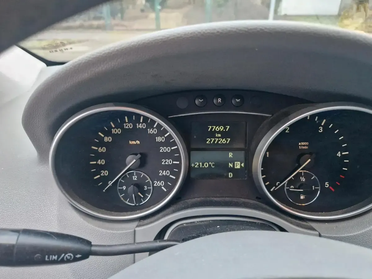 Brugt Mercedes ML320 236 HK (173 kW) 2008 Sølv SUV