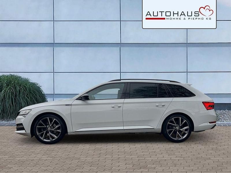 Gebraucht Skoda Superb SportLine 200 PS (147 kW) 2021 Weiß Kombi