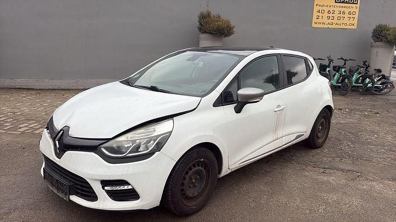 Gebraucht Renault Clio IV LIMITED 90 PS (66 kW) 2015 Weiß Limousine