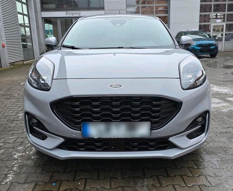 Gebraucht Ford Puma ST-Line 155 PS (114 kW) 2022 Grau SUV
