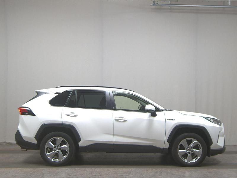 Super white 2 Gebraucht 2020 Toyota RAV4 Team SUV | 20.980 € - Bild 1/4