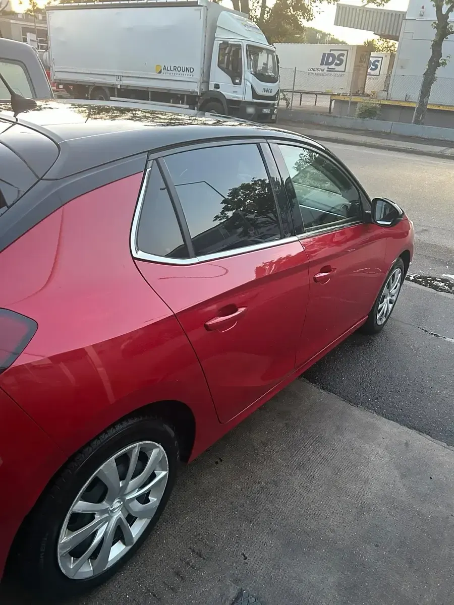 Usado Opel Corsa 101 CV (74 kW) 2021 Rojo Utilitario