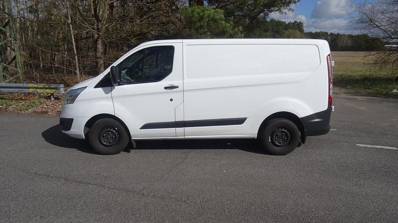Gebraucht Ford Transit Custom Trend 130 PS (95 kW) 2018 Weiß Limousine