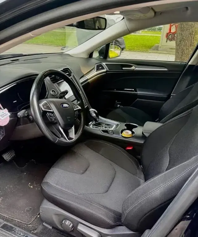 Gebraucht Ford Mondeo Titanium 209 PS (153 kW) 2018 Schwarz Limousine