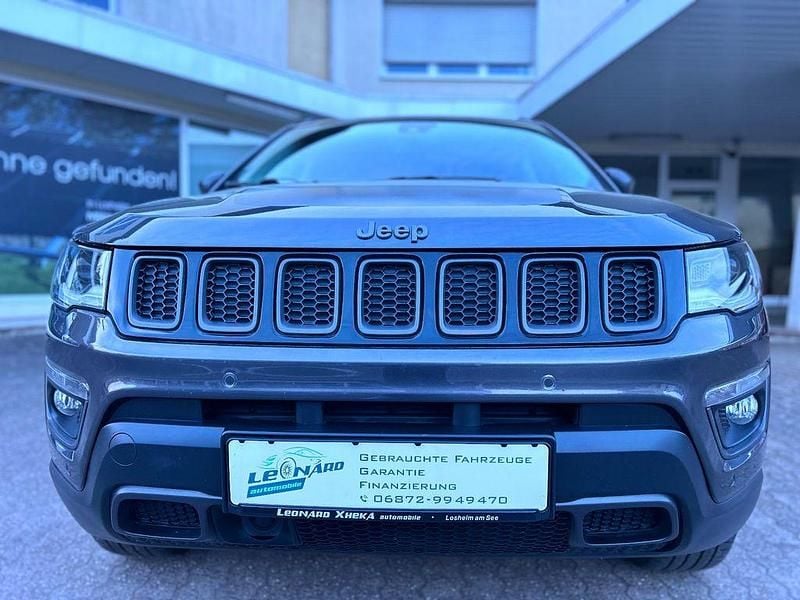 Gebraucht Jeep Compass Trailhawk 170 PS (125 kW) 2019 Grau SUV