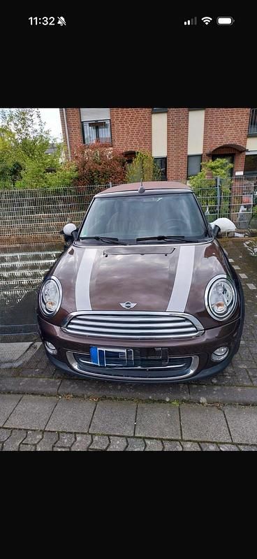 Braun Gebraucht 2012 Mini Cooper Kleinwagen | 10.599 € (Teuer) - Bild 1/4