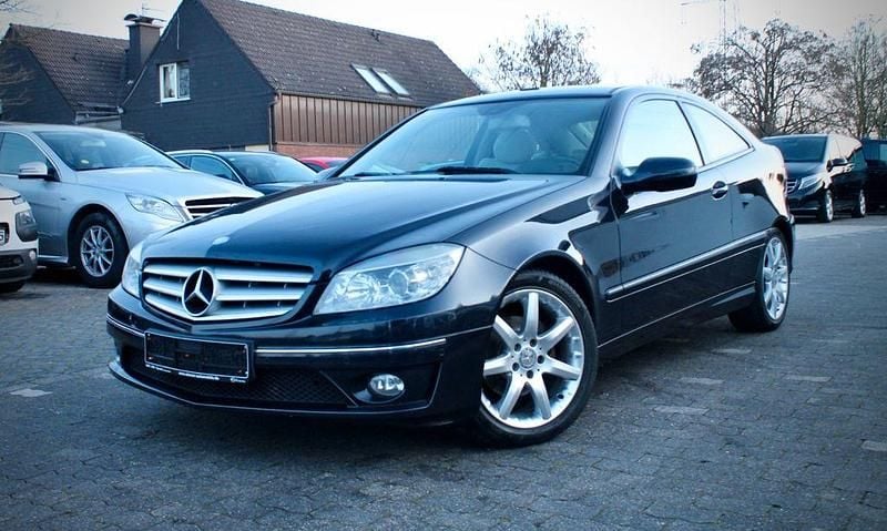Schwarz Gebraucht 2009 Mercedes CLC220 Kleinwagen | 4.900 € (Fairer Preis) - Bild 1/4
