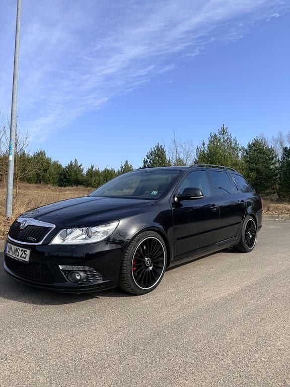 Gebraucht Skoda Octavia RS 170 PS (125 kW) 2011 Schwarz Kombi