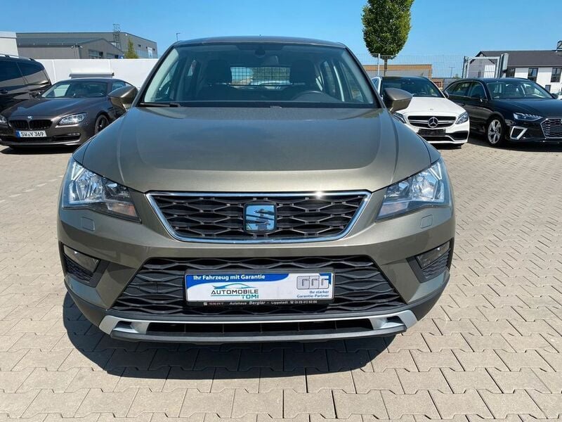 Grün Gebraucht 2017 Seat Ateca 4Drive SUV | 16.500 € (Superpreis) - Bild 1/4