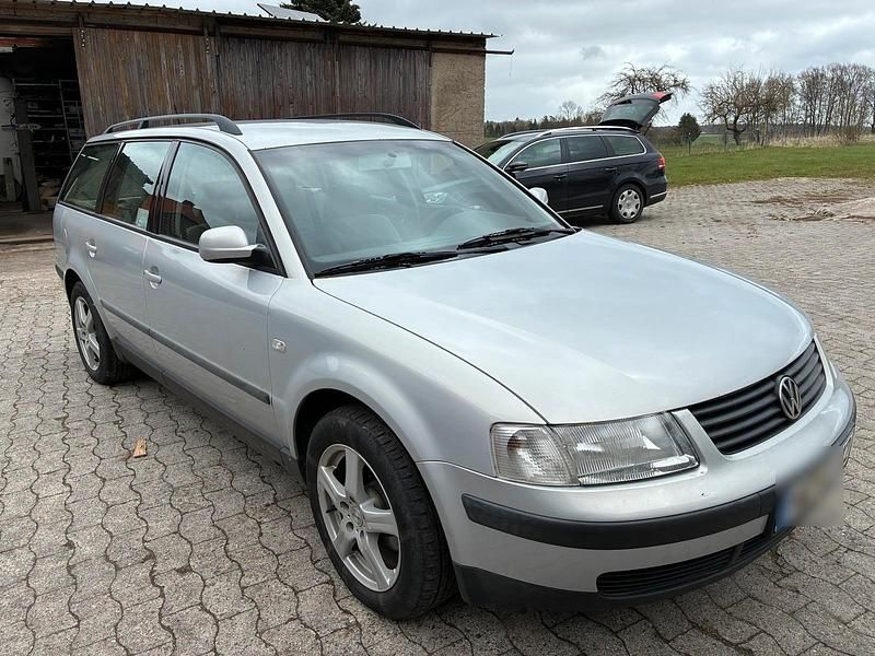 Brugt VW Passat 90 HK (66 kW) 2000 Sølv Stationcar