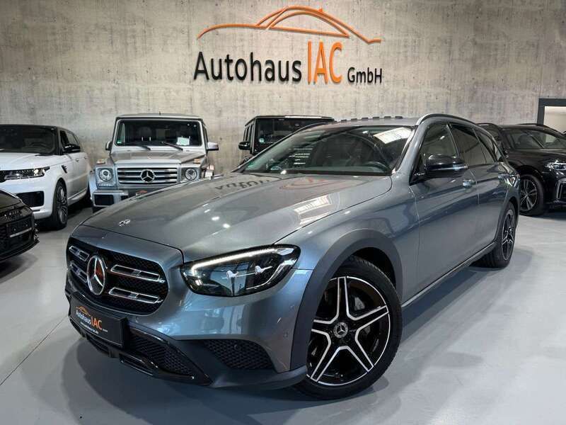Selenitgrau metalliclack Gebraucht 2021 Mercedes E400 Kombi | 34.900 € (Fairer Preis) - Bild 1/4