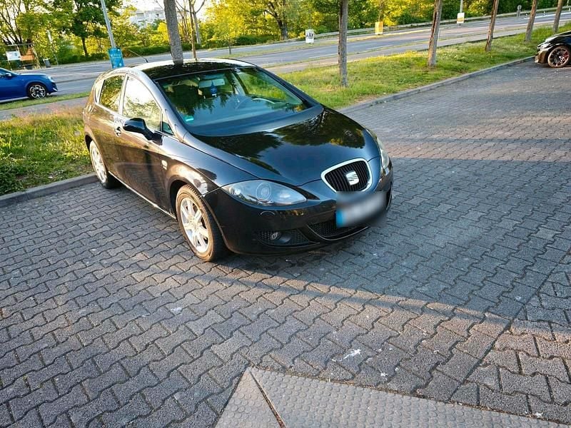 Usado Seat Leon 150 HP (110 kW) 2006 Preto Citadino