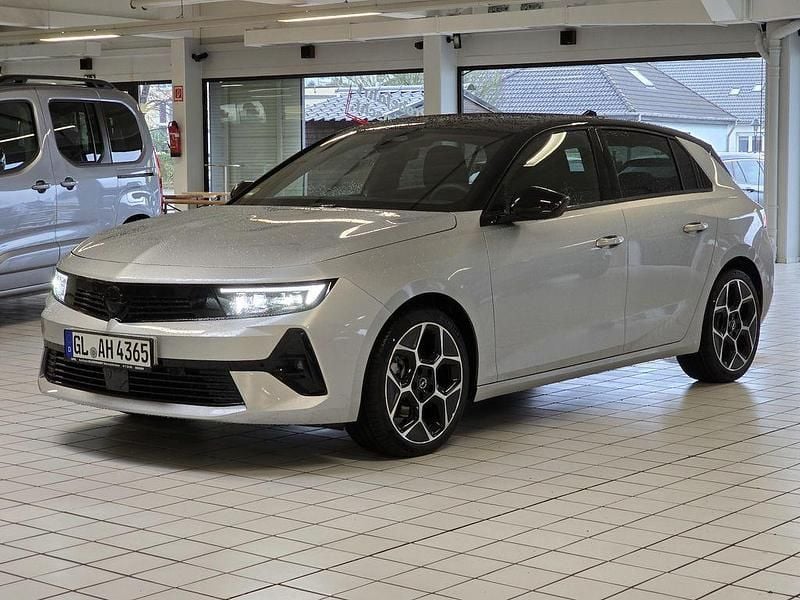 Gebraucht Opel Astra 145 PS (106 kW) 2026 Silber Limousine