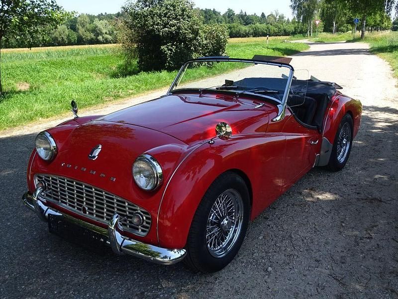 Gebraucht Triumph TR3 101 PS (74 kW) 1959 Rot Cabrio