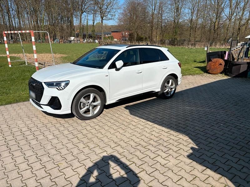 Gebraucht Audi Q3 S-Line 150 PS (110 kW) 2023 Weiß SUV