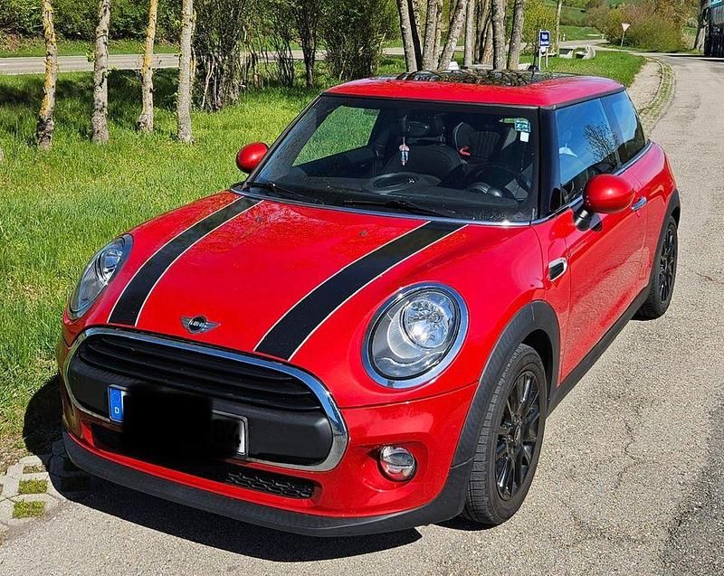 Second-hand Mini One D 95 CP (69 kW) 2015 Roșu Hatchback