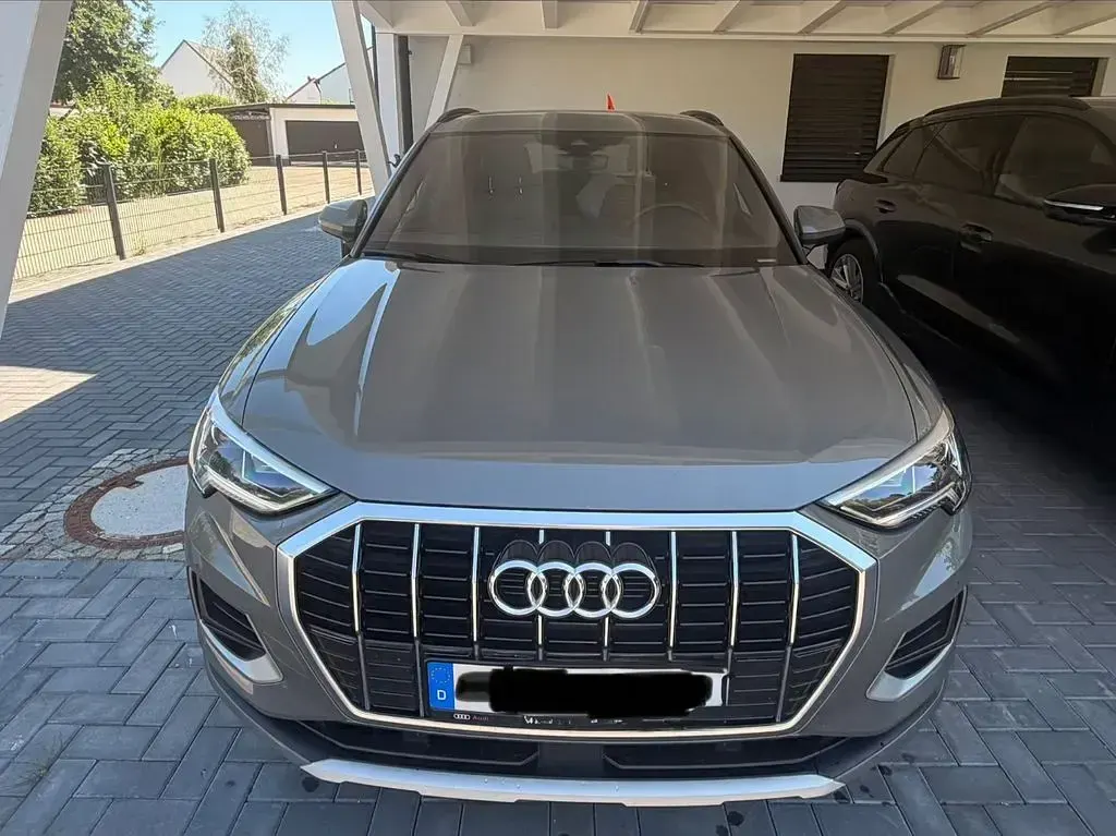 Gebraucht Audi Q3 Sport 150 PS (110 kW) 2021 Grau SUV