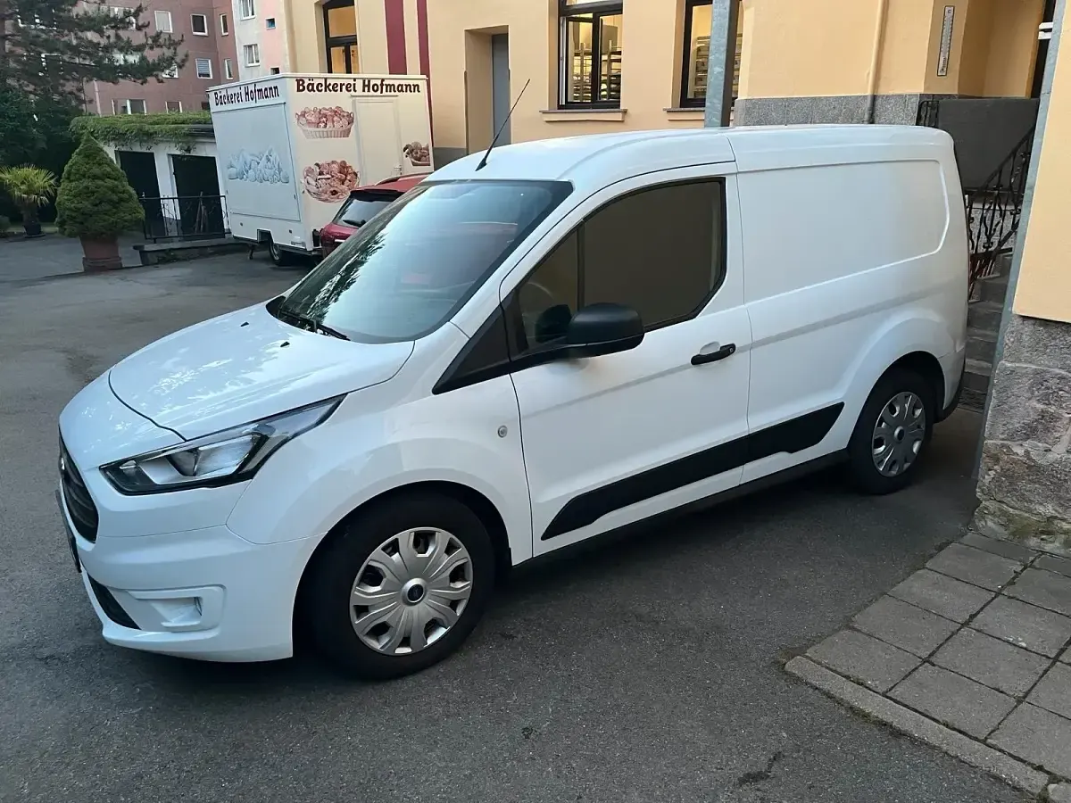 Gebraucht Ford Transit Connect 100 PS (73 kW) 2020 Weiß Van / Kleinbus