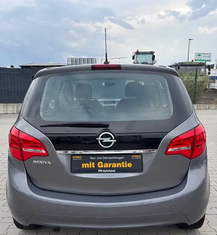 Gebraucht Opel Meriva Edition 120 PS (88 kW) 2016 Grau Van / Kleinbus