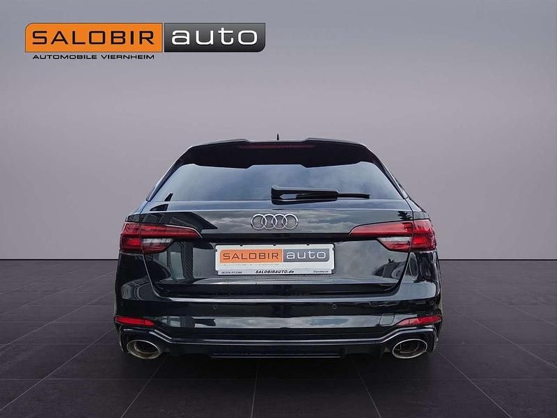 Gebraucht Audi RS4 Sport 450 PS (330 kW) 2019 Mythosschwarz metallic Kombi