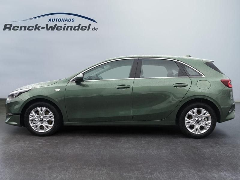 Gebraucht Kia Ceed Vision 101 PS (74 kW) 2024 Grün Kleinwagen