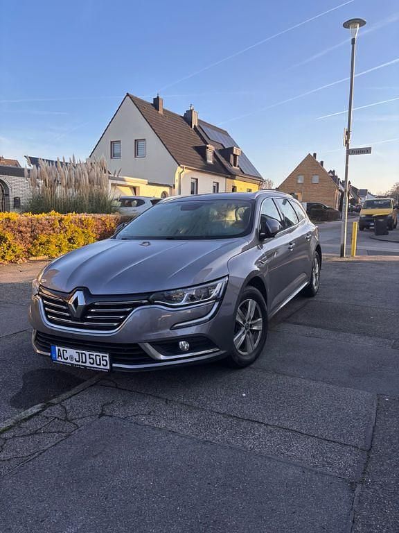 Gebraucht Renault Talisman GrandTour Life 131 PS (96 kW) 2016 Silber Kombi