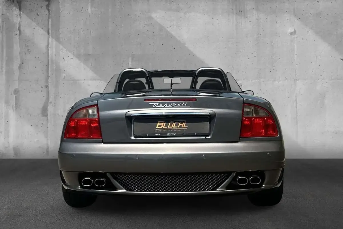 Gebraucht Maserati 4200 401 PS (294 kW) 2006 Grau Cabrio