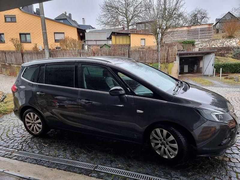 Gebraucht Opel Zafira Tourer Business Innovation 170 PS (125 kW) 2016 Grau Van / Kleinbus