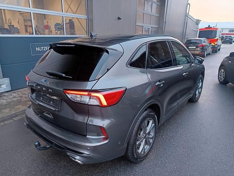 Gebraucht Ford Kuga ST-Line X 190 PS (139 kW) 2020 Grau SUV