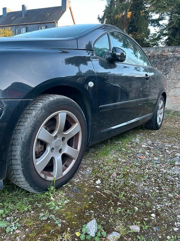 Gebraucht Peugeot 307 CC 177 PS (130 kW) 2004 Schwarz Cabrio