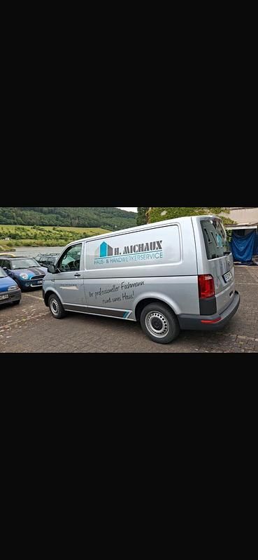 Gebraucht VW Transporter 150 PS (110 kW) 2019 Grau Van