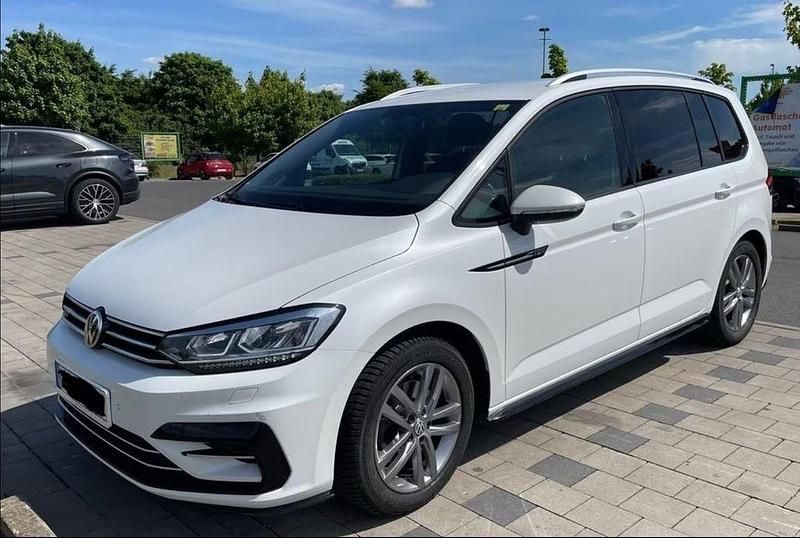 Gebraucht VW Touran R-line 150 PS (110 kW) 2019 Weiß Van / Kleinbus