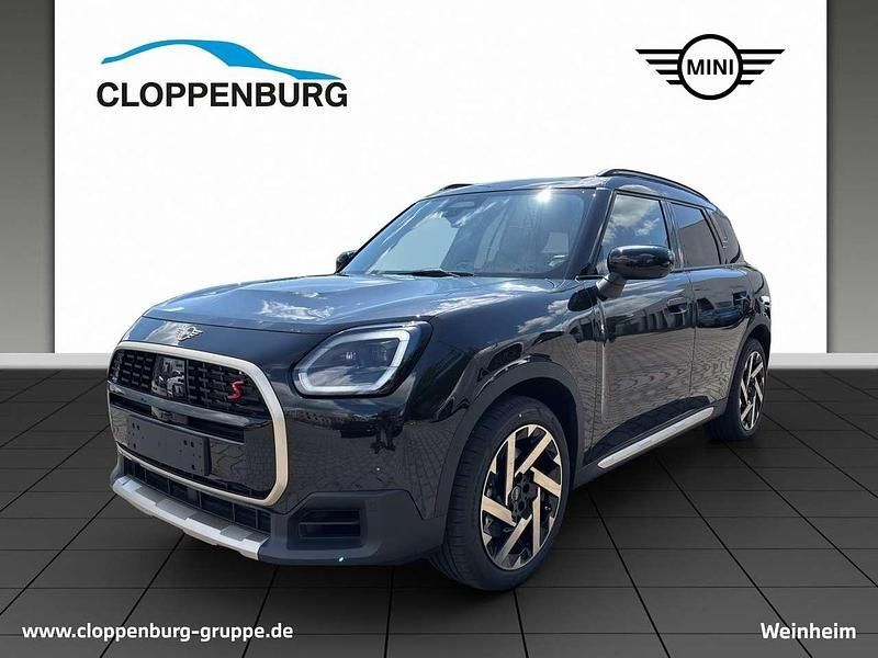 Midnight black Neu 2025 Mini Cooper S Countryman Favoured SUV | 48.895 € - Bild 1/4