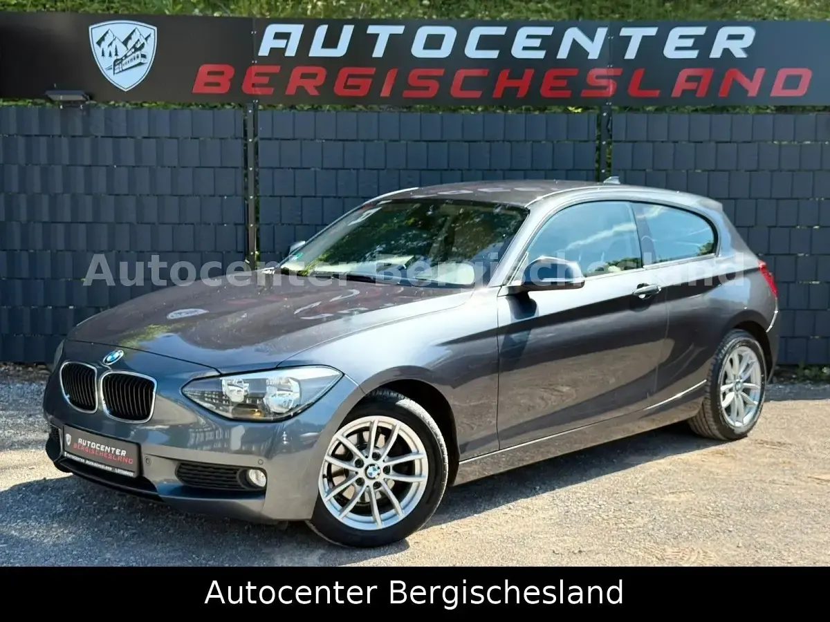 Gebraucht BMW 116 Advantage 136 PS (100 kW) 2012 Grau Kleinwagen
