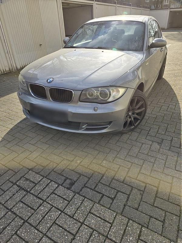 Gebraucht BMW 123 Coupé 204 PS (150 kW) 2009 Grau Coupé